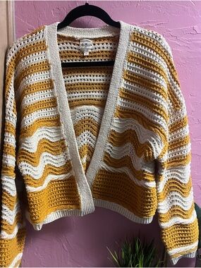 Effeci crochet Striped Cardigan in Mustard & white/Cream